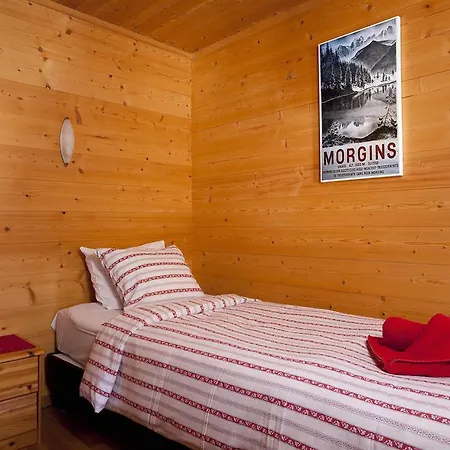 Bed & Breakfast Chalet Cergnat 3*