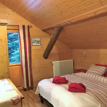 Chalet Cergnat Bed & Breakfast